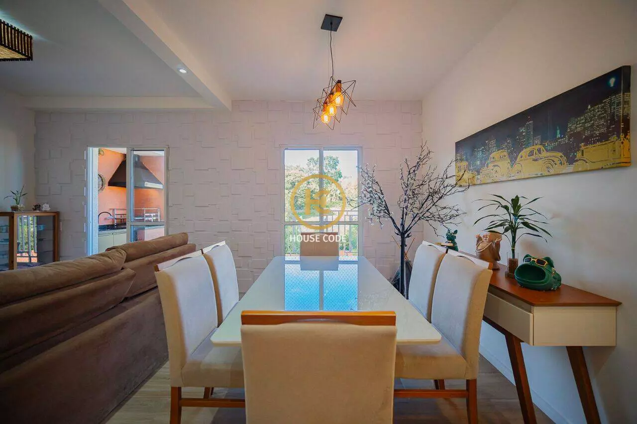 Apartamento Chácara Pavoeiro CotiaSão Paulo AP0539 1 Apartamento na Chácara Pavoeiro, em Cotia, com 89 m², suíte, varanda gourmet com churrasqueira e condomínio completo.