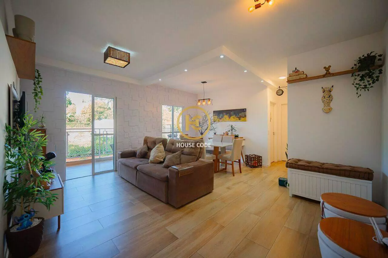 Apartamento Chácara Pavoeiro CotiaSão Paulo AP0539 2 Apartamento na Chácara Pavoeiro, em Cotia, com 89 m², suíte, varanda gourmet com churrasqueira e condomínio completo.
