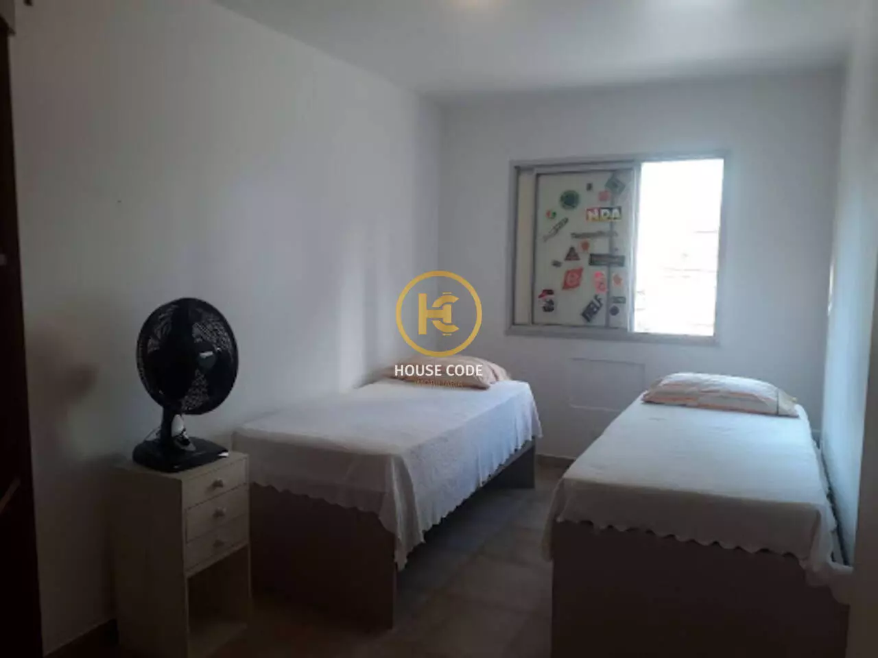 Apartamento Jardim Virginia Guarujá São Paulo AP0481 5 Apartamento no Jardim Virginia em Guarujá com 82 m², dois dormitórios, sacada, suíte e localizado a uma quadra da praia.