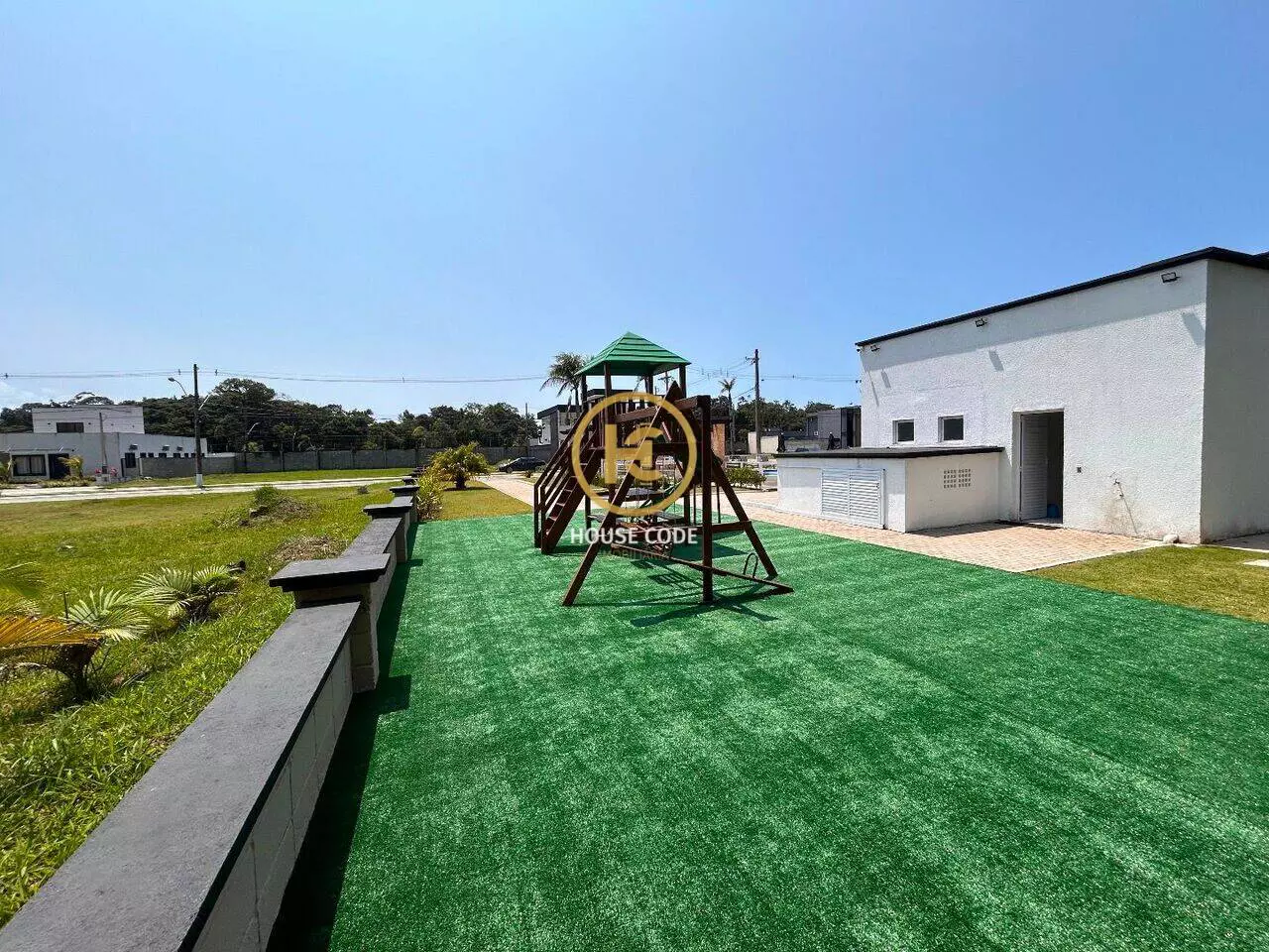 Terreno Jd São Francisco Peruíbe São Paulo TE0222 16 Terreno plano em condomínio fechado no Jd São Francisco em Peruíbe com 360 m², lazer completo e segurança 24 horas.