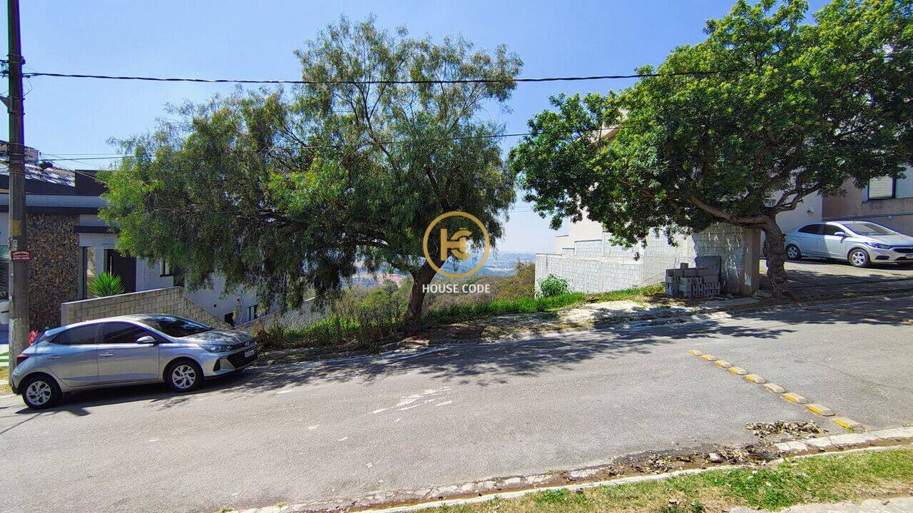 Terreno Pitas Cotia São Paulo TE0225 8 Terreno em condomínio fechado em Pitas Cotia com 252 m², vista para área verde, rua sem saída e infraestrutura completa de lazer.